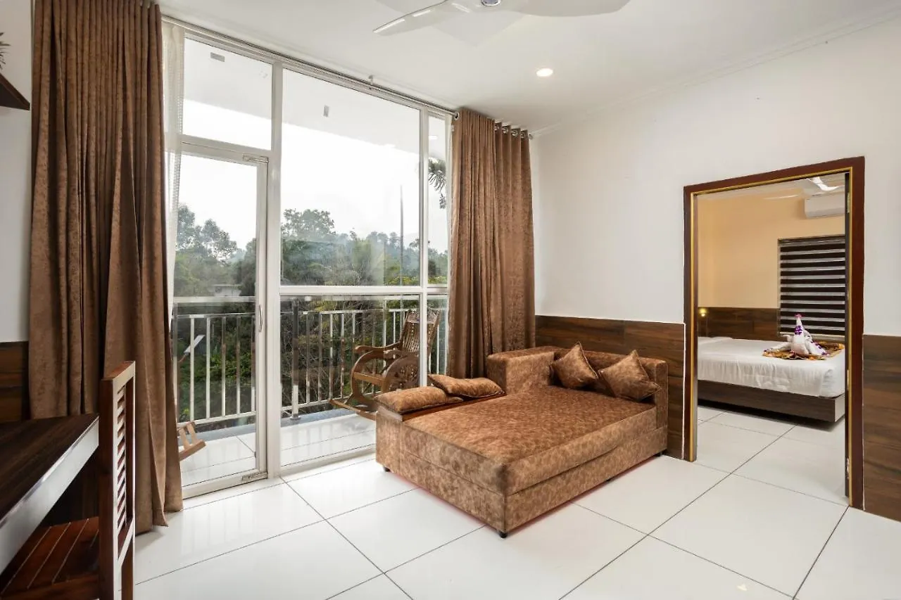 Star Emirates Luxury Resort And Spa, Munnar Anachal Hotel