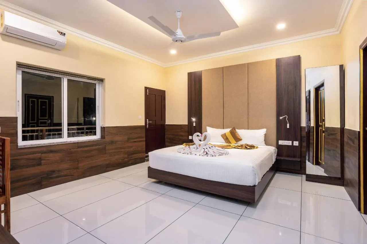 Hotel Star Emirates Luxury Resort And Spa, Munnar Anachal