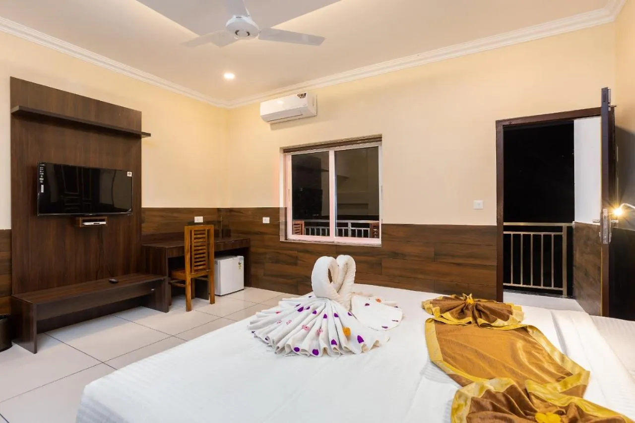 Star Emirates Luxury Resort And Spa, Munnar Anachal Hotel