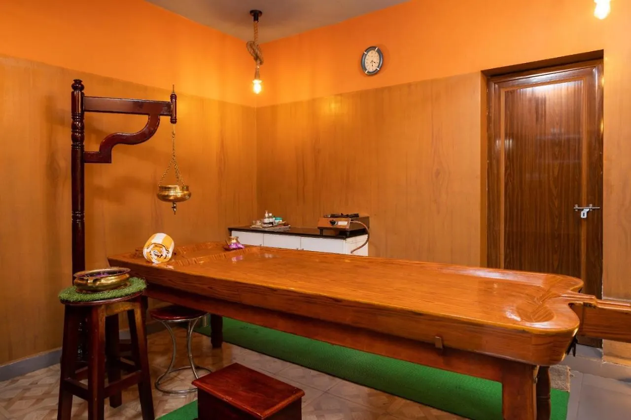 **** Hotel Star Emirates Luxury Resort And Spa, Munnar Anachal India